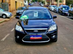 FORD FOCUS FOCUS 2.0 GHIA 16V GASOLINA 4P AUTOMÁTICO 2010/2011 CRUZEIRO MULTIMARCAS CRUZEIRO DO SUL / Carros no Vale