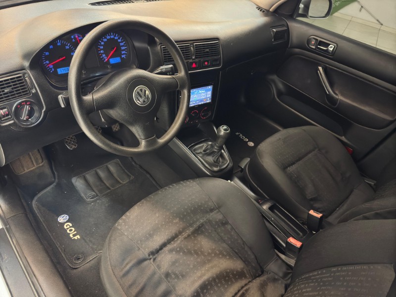 VOLKSWAGEN GOLF 1.6 MI TOTAL 8V - 2002