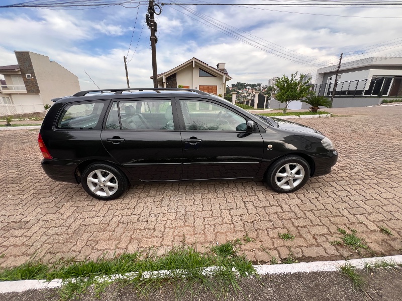 TOYOTA FIELDER 1.8 16V - 2006