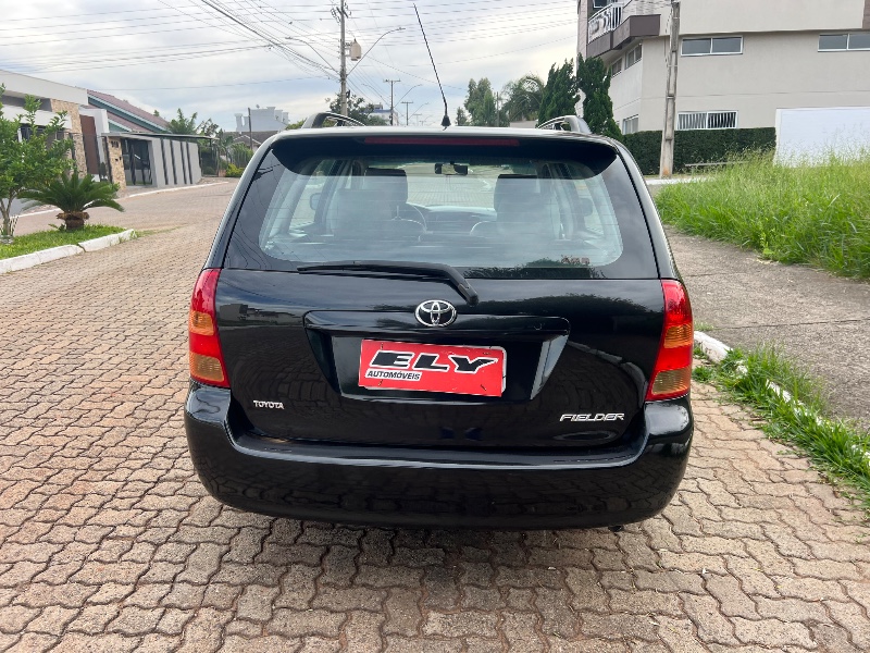 TOYOTA FIELDER 1.8 16V - 2006
