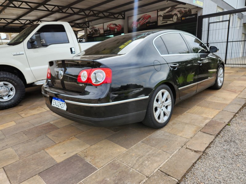 VOLKSWAGEN PASSAT 2.0 FSI 16V TURBO 2010/2010 TS VEÍCULOS ANTA GORDA / Carros no Vale