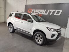 CHEVROLET TRAILBLAZER PREMIER 2.8 4X4 7 LUGARES 2022/2022 ROSAUTO VEÍCULOS VENÂNCIO AIRES / Carros no Vale