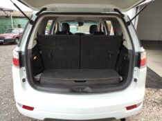 CHEVROLET TRAILBLAZER PREMIER 2.8 4X4 7 LUGARES 2022/2022 ROSAUTO VEÍCULOS VENÂNCIO AIRES / Carros no Vale