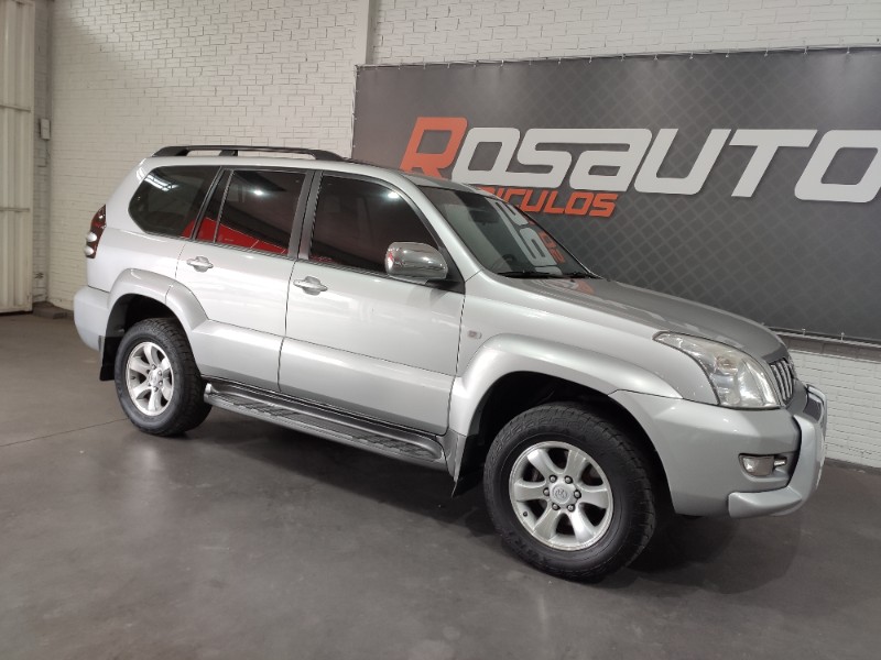 TOYOTA PRADO 3.0 4X4 2008/2008 ROSAUTO VEÍCULOS VENÂNCIO AIRES / Carros no Vale