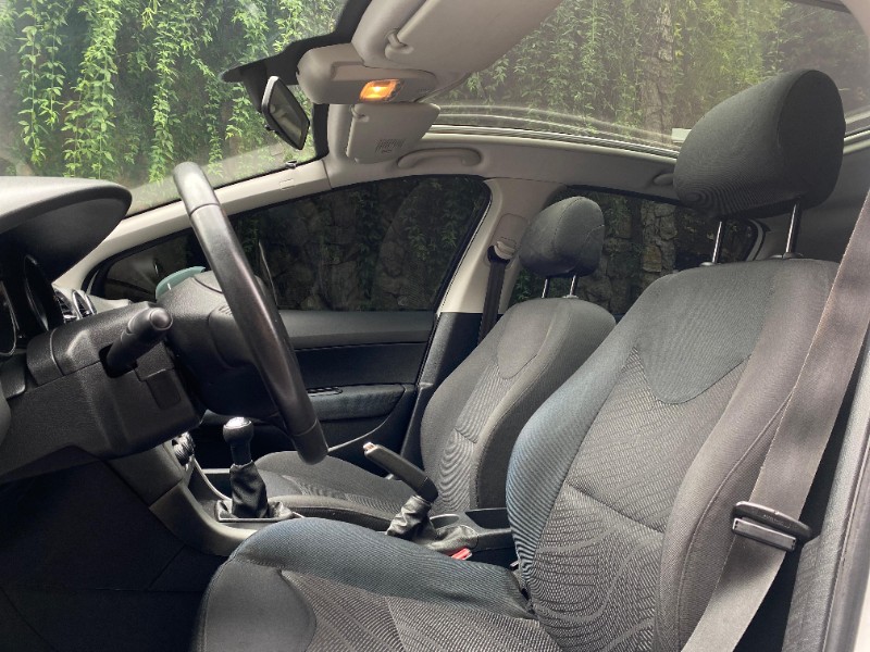 PEUGEOT 308 ACTIVE 1.6 2013/2014 ESTAÇÃO DO CARRO ESTRELA / Carros no Vale