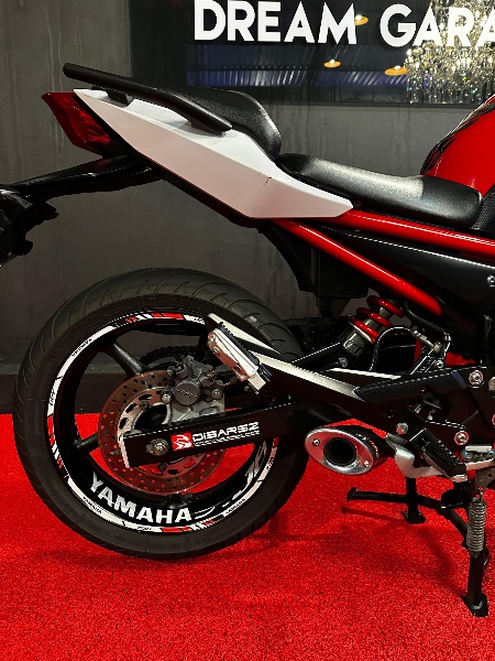 YAMAHA XJ6 F /2015 EXCLUSIVO VEÍCULOS SANTA CRUZ DO SUL / Carros no Vale