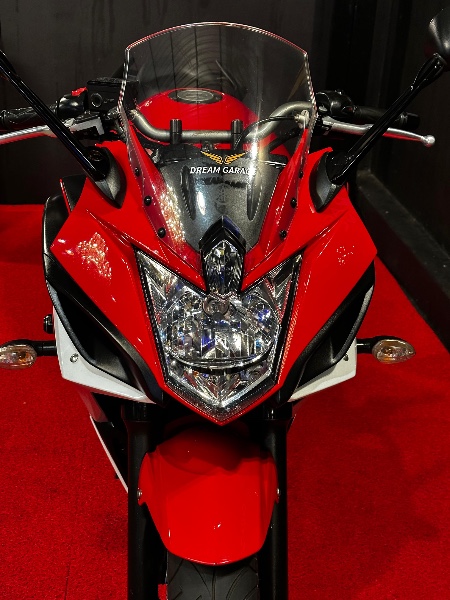 YAMAHA XJ6 F /2015 EXCLUSIVO VEÍCULOS SANTA CRUZ DO SUL / Carros no Vale