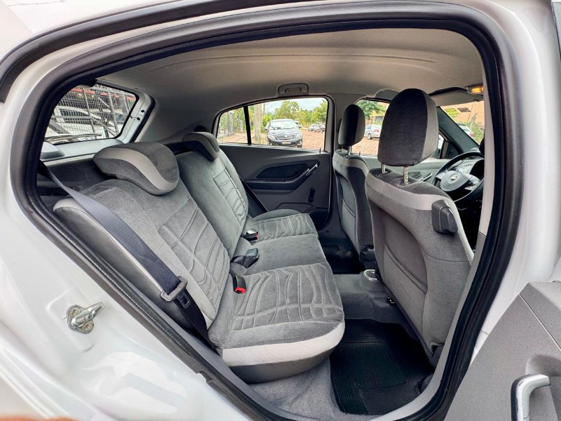 CHEVROLET AGILE LTZ 1.4 MPFI 8V FLEXPOWER 2012/2013 AR MULTIMARCAS VENÂNCIO AIRES / Carros no Vale