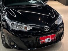 TOYOTA YARIS 1.5 XS 16V 2018/2019 JM AUTOMÓVEIS VENÂNCIO AIRES / Carros no Vale