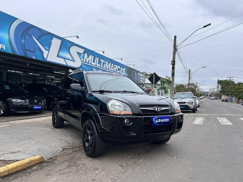 HYUNDAI TUCSON 2.0 16V AUT. 2009/2009 LS MULTIMARCAS VENÂNCIO AIRES / Carros no Vale