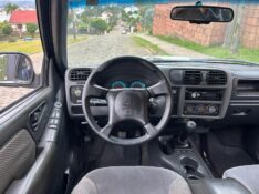 CHEVROLET S10 2.4 MPFI ADVANTAGE 4X2 CD 8V 2011/2011 LS MULTIMARCAS VENÂNCIO AIRES / Carros no Vale