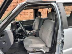 CHEVROLET S10 2.4 MPFI ADVANTAGE 4X2 CD 8V 2011/2011 LS MULTIMARCAS VENÂNCIO AIRES / Carros no Vale