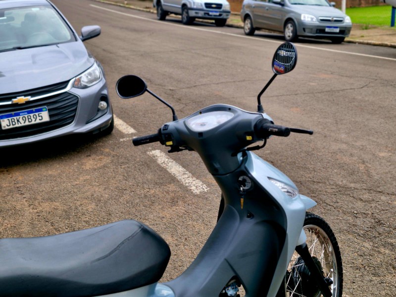 HONDA MOTOS BIZ 125 ES 2006/2006 CRUZEIRO MULTIMARCAS CRUZEIRO DO SUL / Carros no Vale