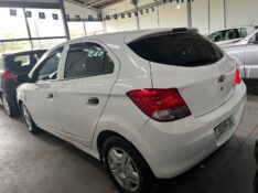 CHEVROLET ONIX 1.0 JOY HATCH 8V 2018/2019 RICARDINHO AUTOMÓVEIS MONTENEGRO / Carros no Vale