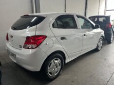 CHEVROLET ONIX 1.0 JOY HATCH 8V 2018/2019 RICARDINHO AUTOMÓVEIS MONTENEGRO / Carros no Vale