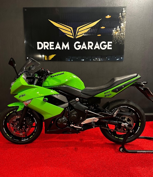 KAWASAKI NINJA 650 R /2011 EXCLUSIVO VEÍCULOS SANTA CRUZ DO SUL / Carros no Vale
