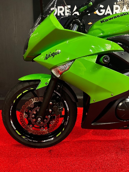 KAWASAKI NINJA 650 R /2011 EXCLUSIVO VEÍCULOS SANTA CRUZ DO SUL / Carros no Vale