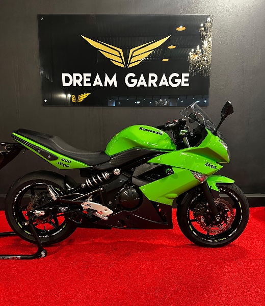 KAWASAKI NINJA 650 R /2011 EXCLUSIVO VEÍCULOS SANTA CRUZ DO SUL / Carros no Vale