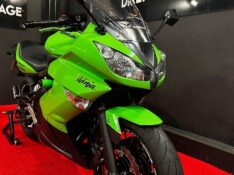 KAWASAKI NINJA 650 R /2011 EXCLUSIVO VEÍCULOS SANTA CRUZ DO SUL / Carros no Vale