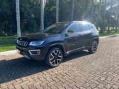 JEEP COMPASS 2.0 16V DIESEL LIMITED 4X4 AUTOMÁTICO 2020/2020 ELY AUTOMÓVEIS LAJEADO / Carros no Vale