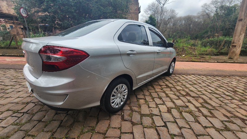 FORD KA 1.5 SE SEDAN 16V 2019/2019 FERNANDO AUTOMÓVEIS | REVENDA DE CARROS ARROIO DO MEIO ARROIO DO MEIO / Carros no Vale