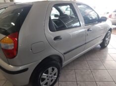 FIAT PALIO 1.0 FIRE 2002/2003 RENAUTO VEÍCULOS LAJEADO / Carros no Vale