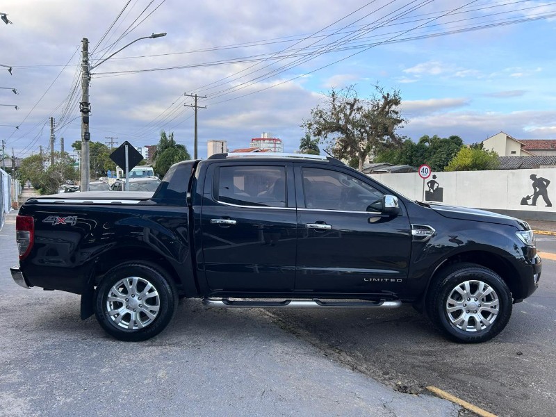 FORD RANGER LIMITED 3.2 4X4 CD DIESEL AUT. 2019/2019 LS MULTIMARCAS VENÂNCIO AIRES / Carros no Vale