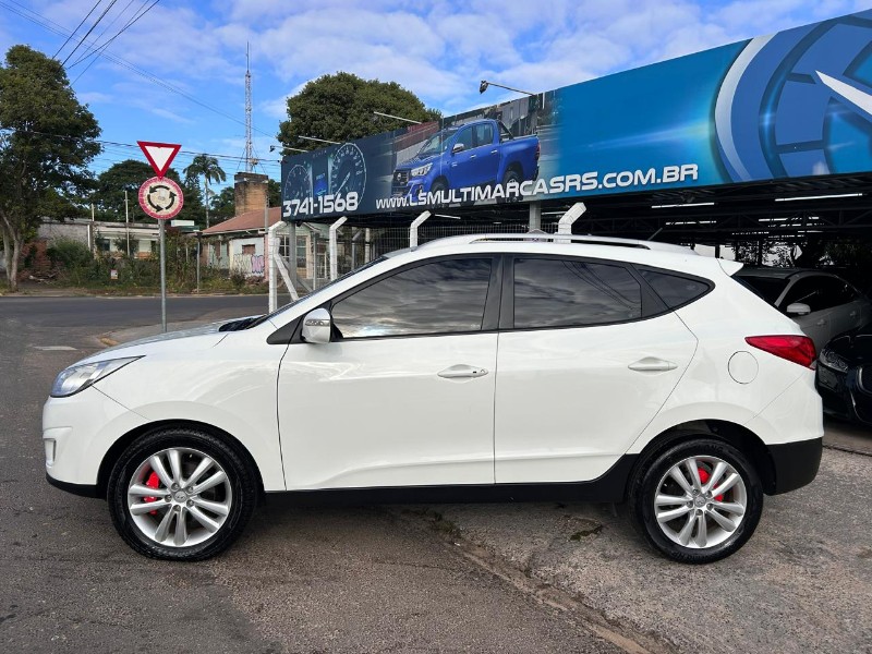HYUNDAI IX35 GLS 2.0 16V 2WD FLEX AUT. 2015/2015 LS MULTIMARCAS VENÂNCIO AIRES / Carros no Vale