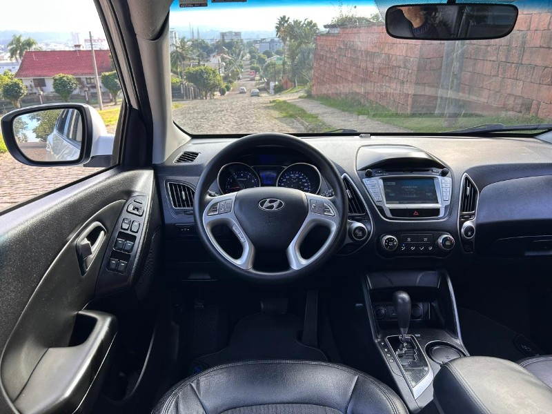 HYUNDAI IX35 GLS 2.0 16V 2WD FLEX AUT. 2015/2015 LS MULTIMARCAS VENÂNCIO AIRES / Carros no Vale