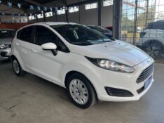 FORD NEW FIESTA HATCH / HA 1.5L SE 2014/2015 RICARDINHO AUTOMÓVEIS MONTENEGRO / Carros no Vale