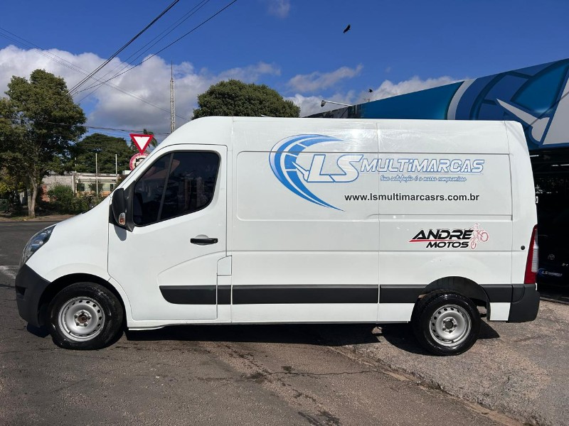 RENAULT MASTER 2.3 DCI FURGÃO 16V DIESEL 2022/2022 LS MULTIMARCAS VENÂNCIO AIRES / Carros no Vale