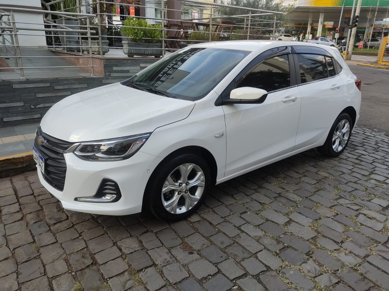 ONIX PREMIER TURBO 1.0