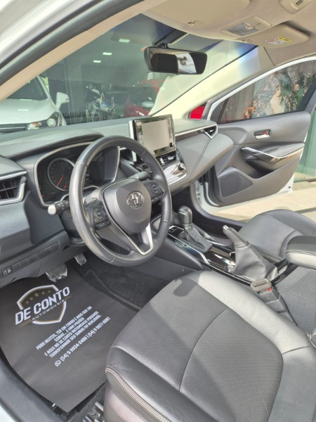TOYOTA COROLLA /2022 DE CONTO AUTOMÓVEIS SARANDI / Carros no Vale