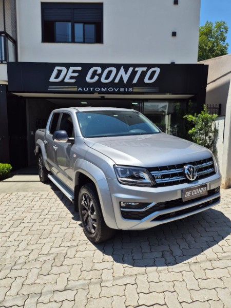 VOLKSWAGEN AMAROK /VW V6 HIGH AD4 /2023 DE CONTO AUTOMÓVEIS SARANDI / Carros no Vale
