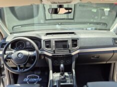 VOLKSWAGEN AMAROK /VW V6 HIGH AD4 /2023 DE CONTO AUTOMÓVEIS SARANDI / Carros no Vale