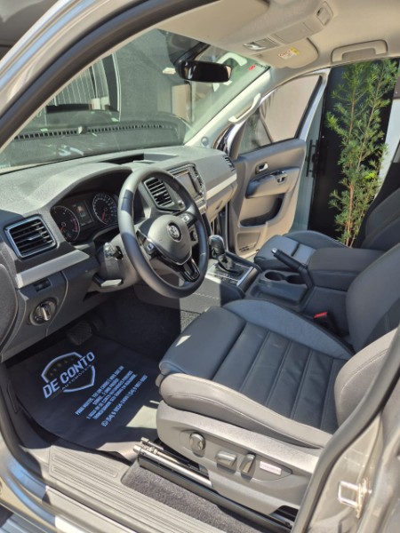 VOLKSWAGEN AMAROK /VW V6 HIGH AD4 /2023 DE CONTO AUTOMÓVEIS SARANDI / Carros no Vale