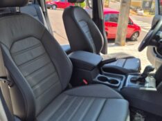 VOLKSWAGEN AMAROK /VW V6 HIGH AD4 /2023 DE CONTO AUTOMÓVEIS SARANDI / Carros no Vale
