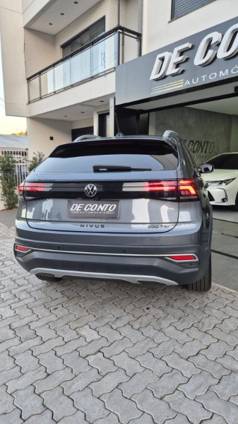 VOLKSWAGEN NIVUS 1.0 200 TSI HIGHLINE /2022 DE CONTO AUTOMÓVEIS SARANDI / Carros no Vale