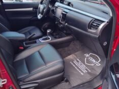 TOYOTA HILUX 2.7 SRV CD 4X4 /2022 DE CONTO AUTOMÓVEIS SARANDI / Carros no Vale