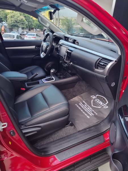 TOYOTA HILUX 2.7 SRV CD 4X4 /2022 DE CONTO AUTOMÓVEIS SARANDI / Carros no Vale