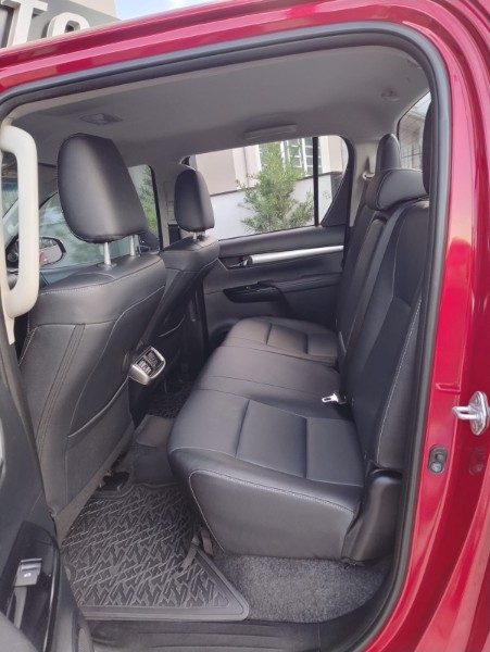 TOYOTA HILUX 2.7 SRV CD 4X4 /2022 DE CONTO AUTOMÓVEIS SARANDI / Carros no Vale