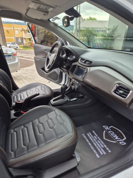 CHEVROLET PRISMA SED. LTZ /2019 DE CONTO AUTOMÓVEIS SARANDI / Carros no Vale