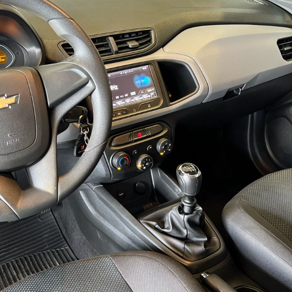 CHEVROLET PRISMA 1.0 JOY 2017/2017 JOÃO CARROS MULTIMARCAS GUAPORÉ / Carros no Vale