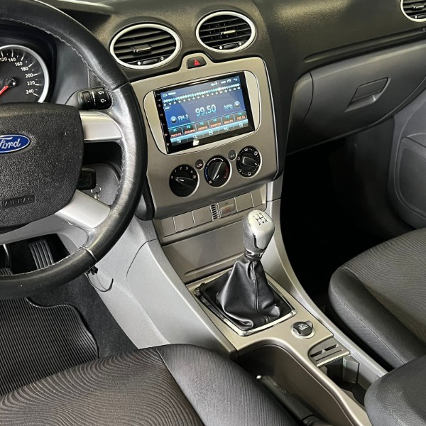 FORD FOCUS SEDAN 1.6 GLX 2013/2013 JOÃO CARROS MULTIMARCAS GUAPORÉ / Carros no Vale