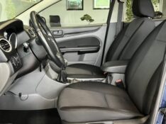 FORD FOCUS SEDAN 1.6 GLX 2013/2013 JOÃO CARROS MULTIMARCAS GUAPORÉ / Carros no Vale