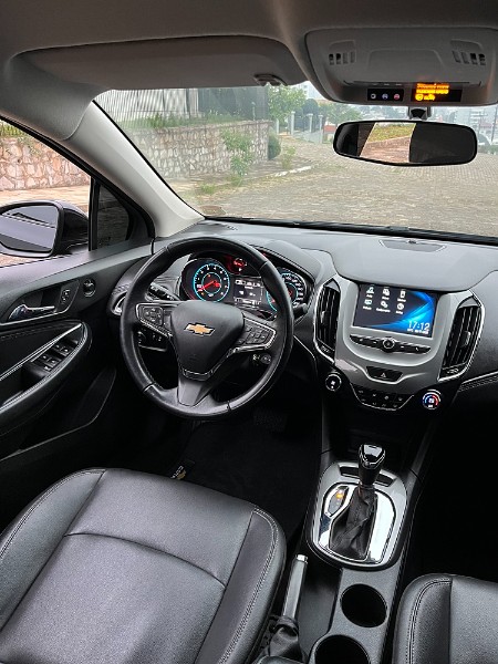 CHEVROLET CRUZE SEDAN LT 1.4 TURBO 2019/2019 BOSCO AUTOMÓVEIS GUAPORÉ / Carros no Vale