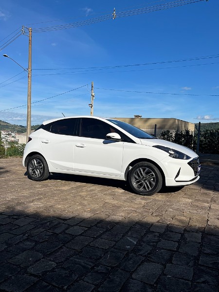 HYUNDAI HB20 1.6 16V FLEX VISION AUTOMÁTICO 2022/2022 BOSCO AUTOMÓVEIS GUAPORÉ / Carros no Vale