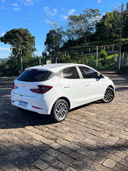 HYUNDAI HB20 1.6 16V FLEX VISION AUTOMÁTICO 2022/2022 BOSCO AUTOMÓVEIS GUAPORÉ / Carros no Vale