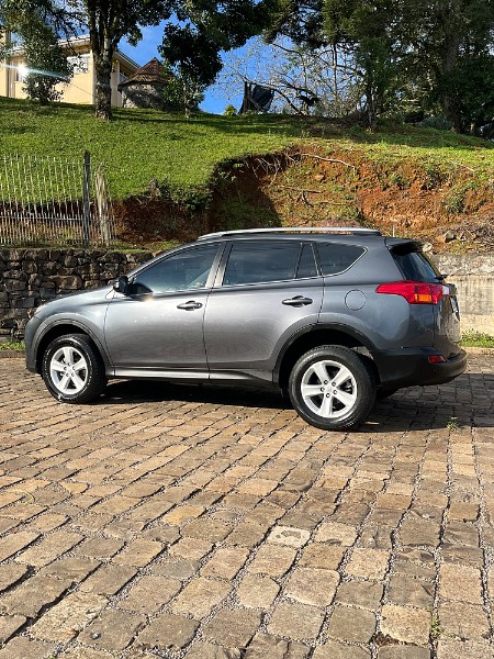 TOYOTA RAV4 2.0 4X4 16V GASOLINA 4P AUTOMÁTICO 2014/2014 BOSCO AUTOMÓVEIS GUAPORÉ / Carros no Vale