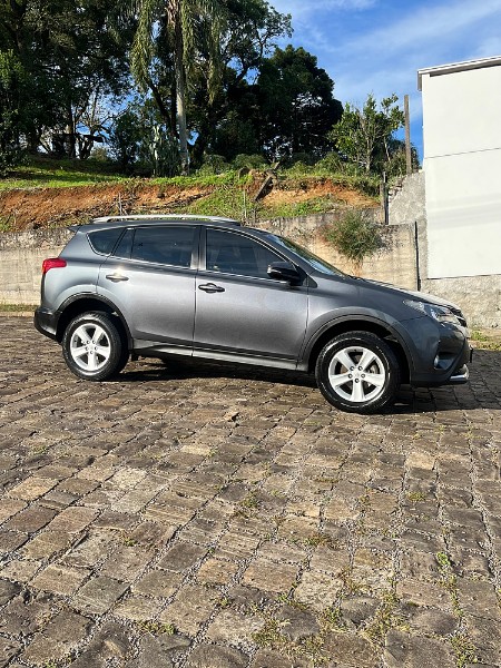 TOYOTA RAV4 2.0 4X4 16V GASOLINA 4P AUTOMÁTICO 2014/2014 BOSCO AUTOMÓVEIS GUAPORÉ / Carros no Vale